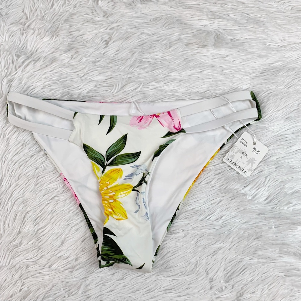 TiniBikini New floral bikini swim bottom